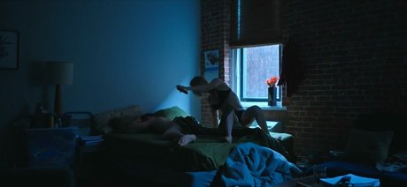 Kaley Cuoco naked model photos