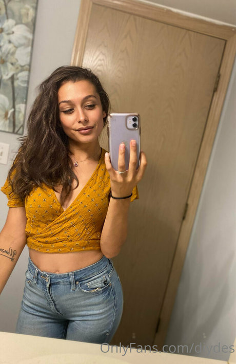 diydes model high quality pics