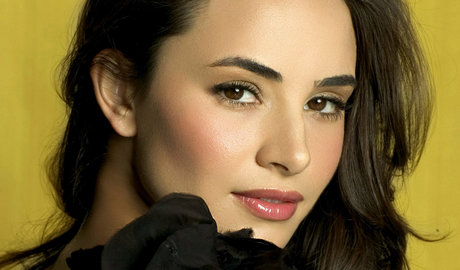 Mia Maestro pretty pornstar pictures