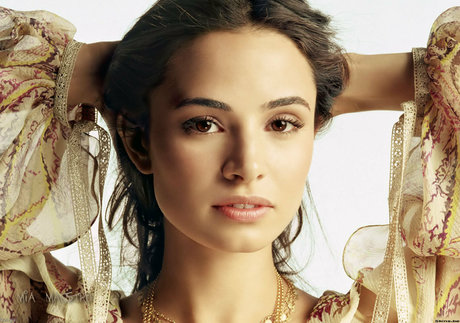 Mia Maestro porn model picture