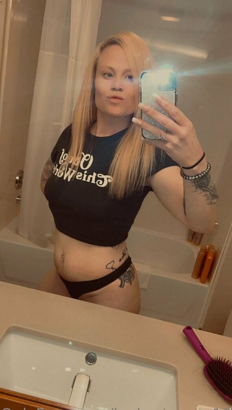 luxhartmann10527 model nudes gallery