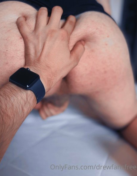 drewfansfree erotic star pic