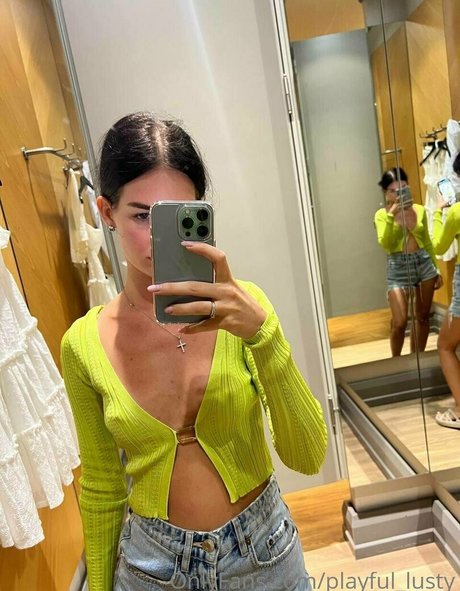 lusty stabber sexy actress images