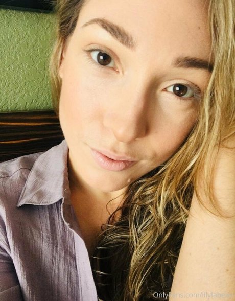 lilylabeau pornstar pic