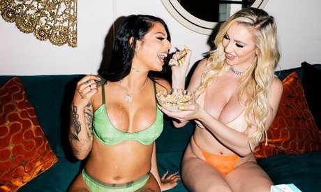 gvalentinaxxx art star pic