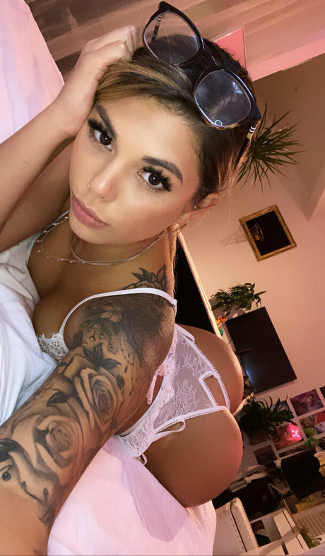 gvalentinaxxx pornstar pretty img