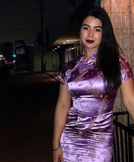 CarolineKwan beautiful star photos