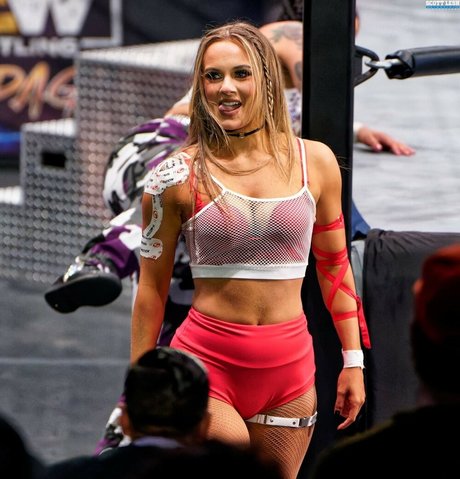 Anna Jay nude pornstar pictures