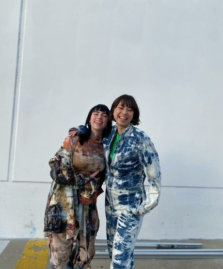 Billie Eilish pornstar naked pic