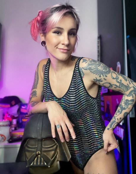 Mariana Ayres nude star image