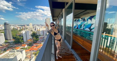 Mariana Ayres pretty model galleries