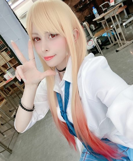 Yuriko Tiger pornstar nude images