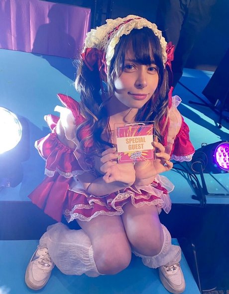 Yuriko Tiger pornstar nude image