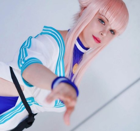 Yuriko Tiger model naked gallery