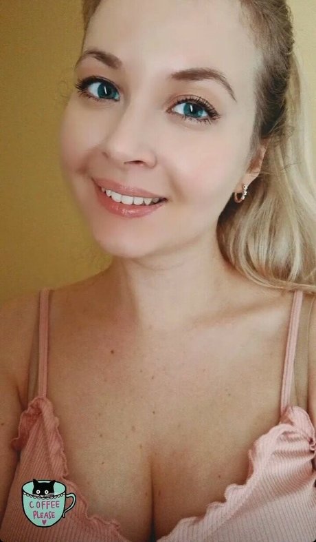 Valeriya ASMR porn actress pictures