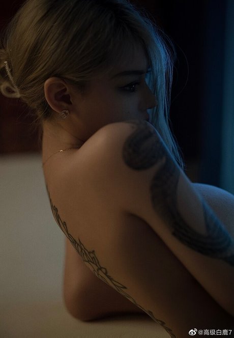 Deer white star xxx photo