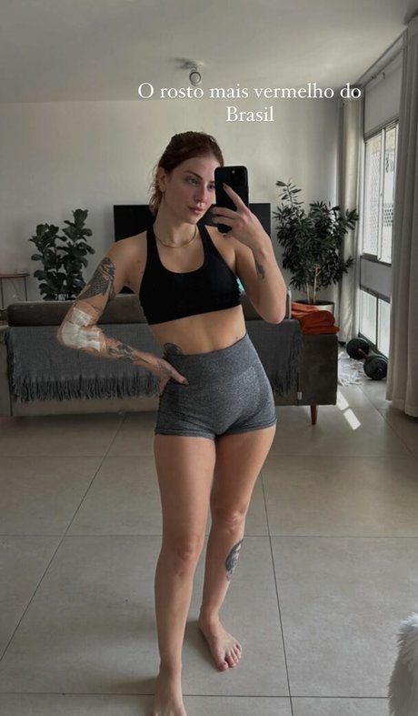 Karol Queiroz pornstar perfect photo