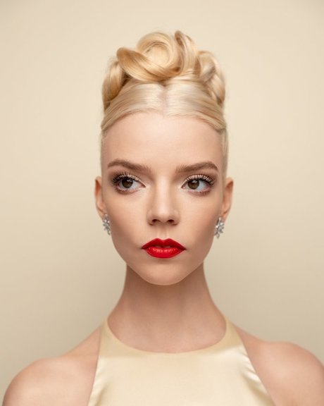 Anya Taylor Joy model adult images