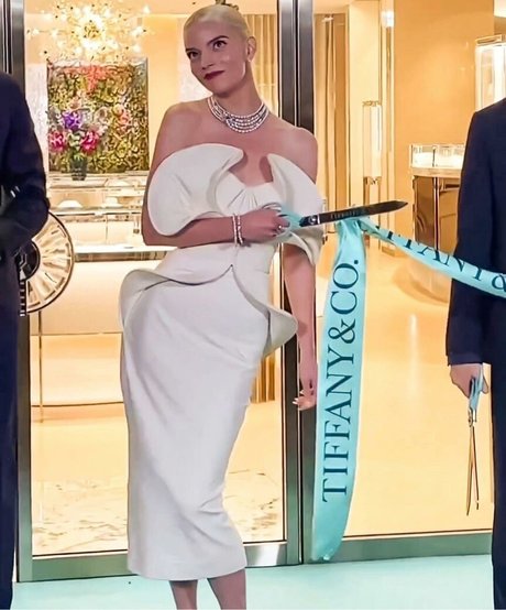 Anya Taylor Joy sex star pictures