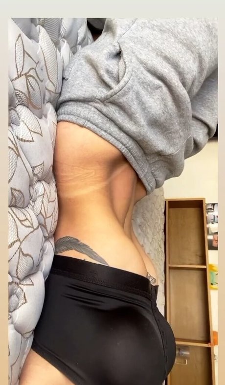 Meninas De Curitiba model nude photo