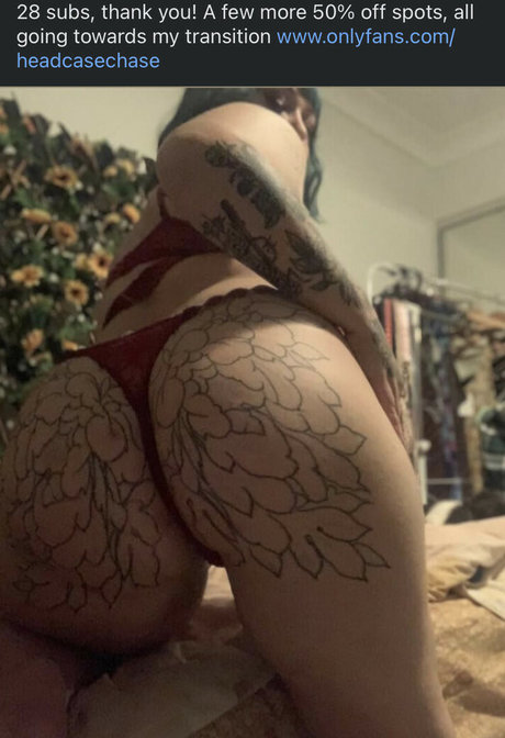 Headcasechase model hot picture