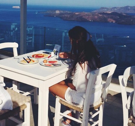 Clelia Theodorou best star archive