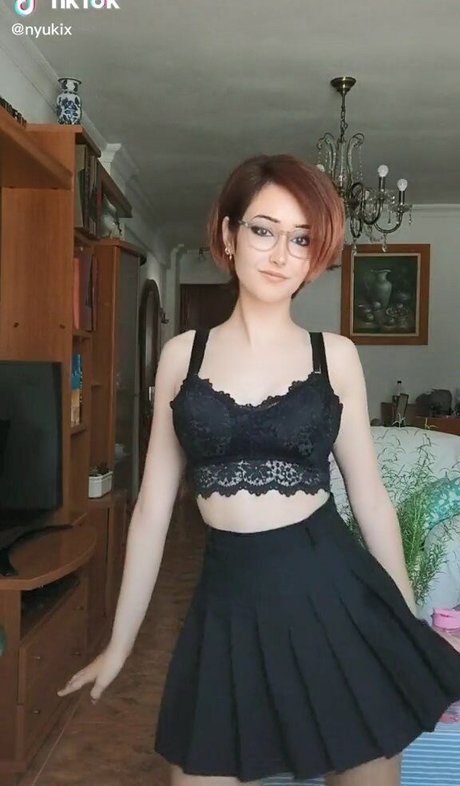 Nyukix pornstar erotic picture