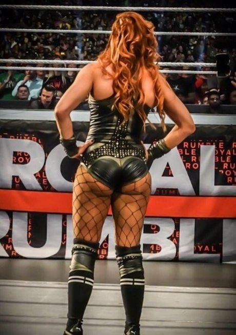 Becky Lynch free actress pictures