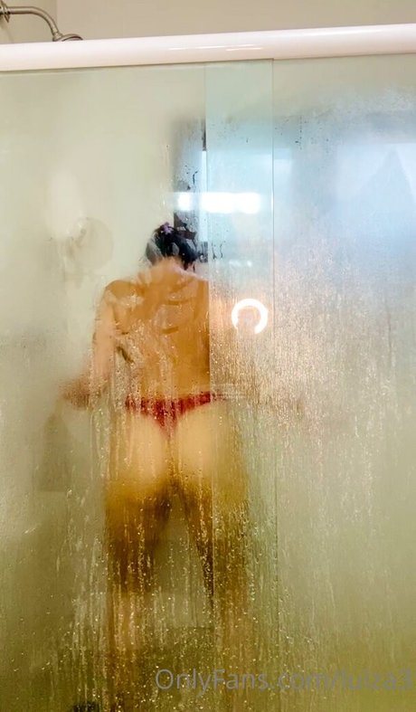 Luiza Ambiel sexy star images