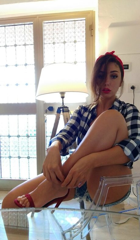 Cleopatra Sinns Profile pic