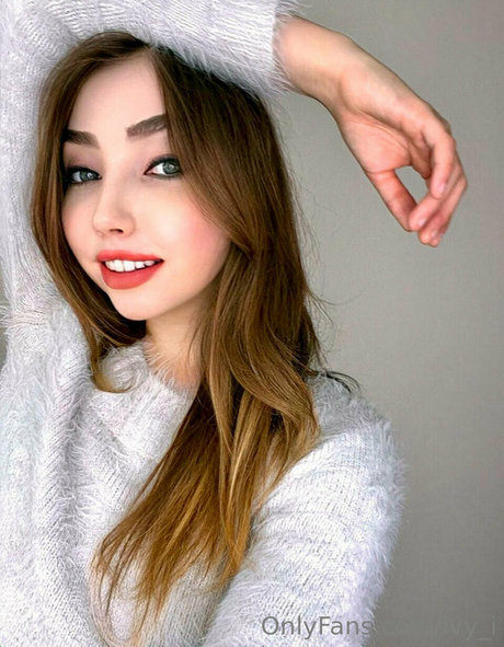 ivy i model exclusive image