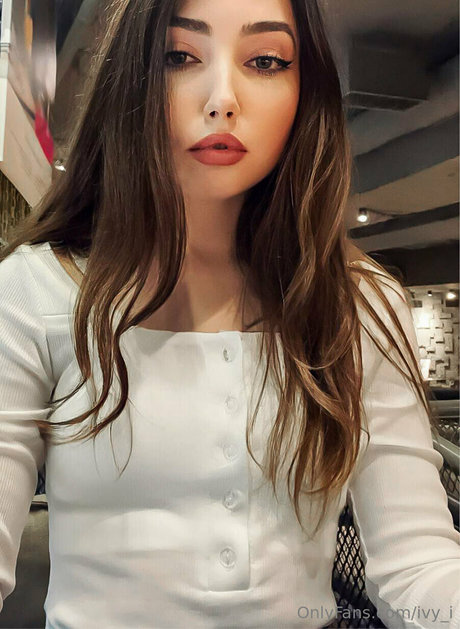 ivy i nude model pic