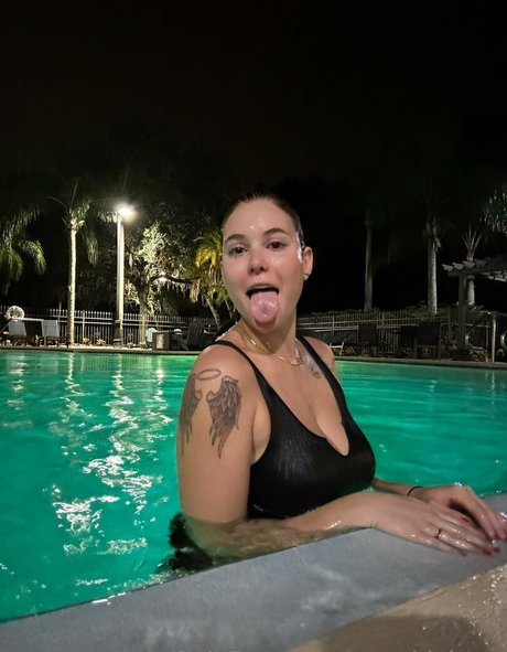 annablakexo naked star archive