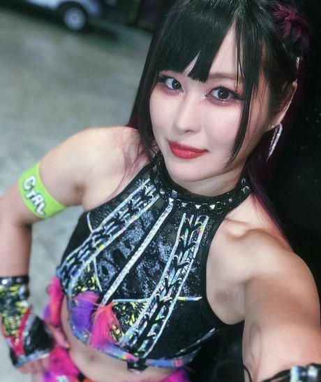 Iyo Sky art star photos