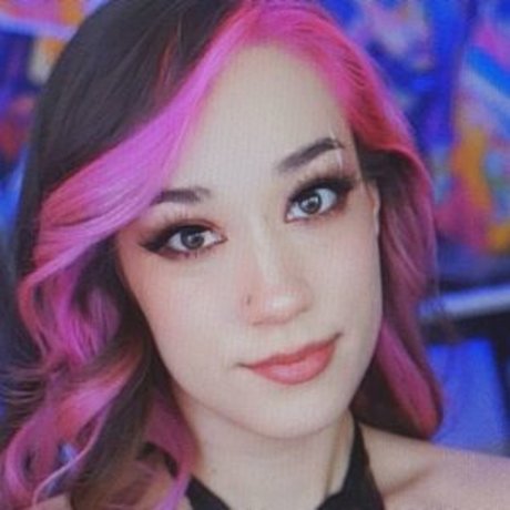 QueenTofu model best picture