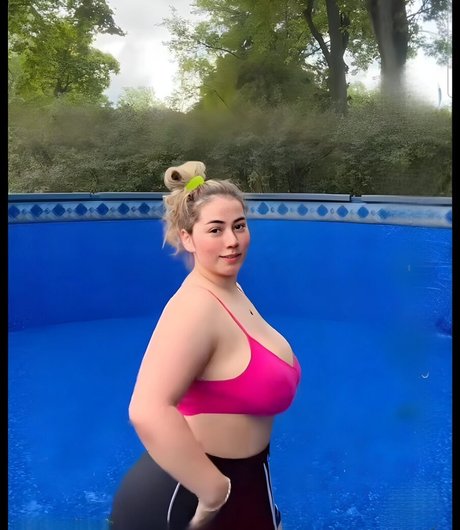 Stephanie Reyes sex actress picture