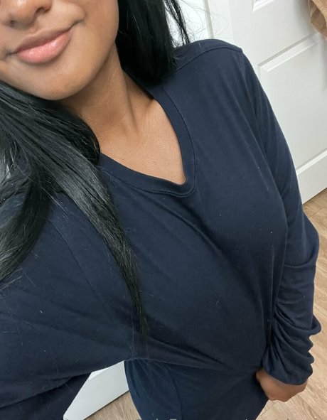 llalalinaa hd star image