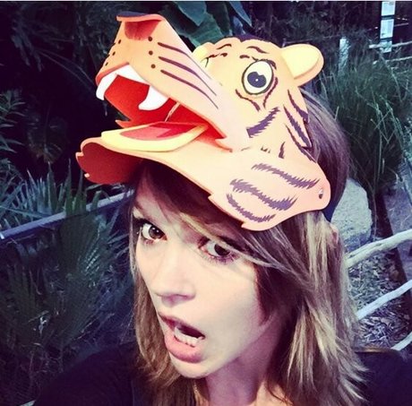 Aimee Richelle Teegarden sexy pornstar photos