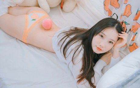 Pureding exclusive actress images