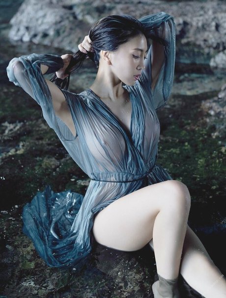 Tomomi Morisaki high quality model images