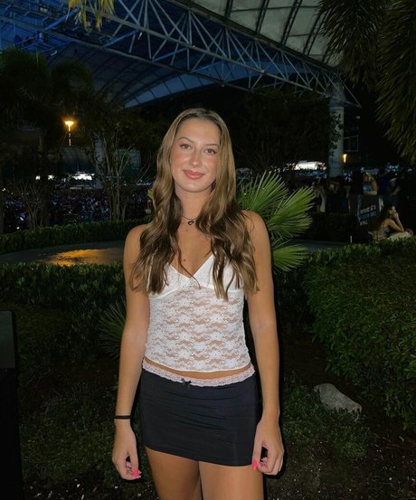 Addie Forche free pornstar photos