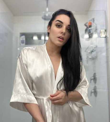 friends wife onlyfans free naked pic