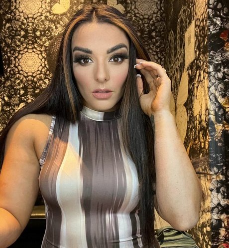 Deonna Purrazzo nice model pic