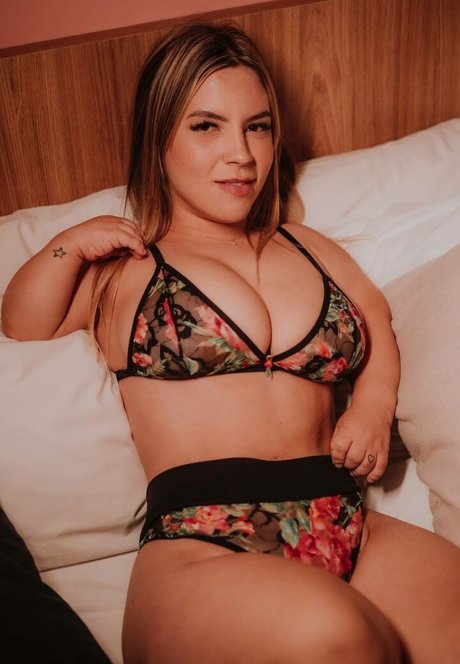 Mansao Maromba naked model images