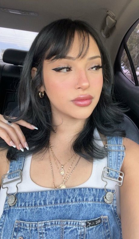 Erotiicaaa hot star image