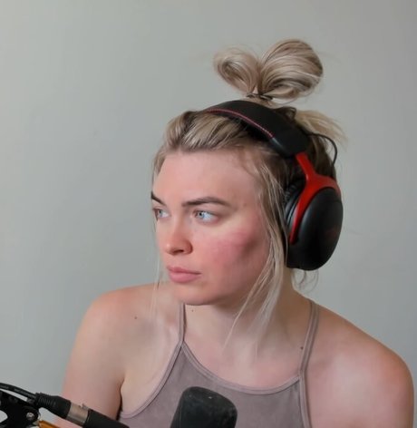 QTCinderella model porn galleries