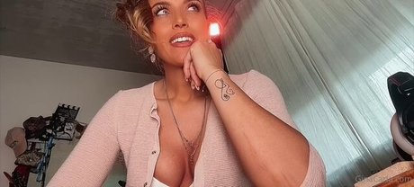 Gina Carla hd actress archive