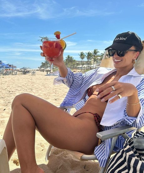 Rafa Kalimann pornstar nice pics