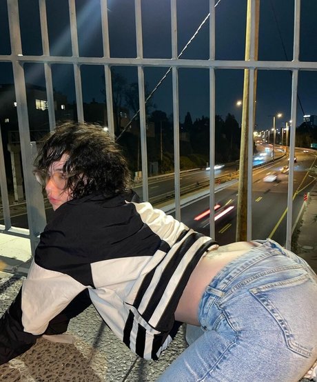 emquizii exclusive actress photo