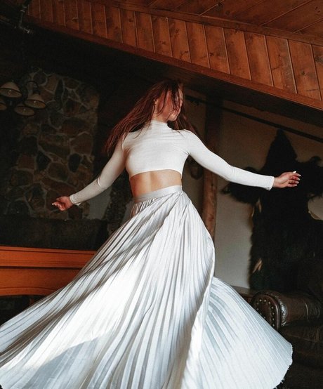 Alanna Jade Taylor model nude pictures